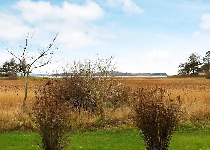 Seaside Serenity In Faldsled-by Traum * Millinge